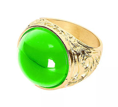 Bague en or avec gemme verte