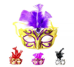 Masque de carnaval à plumes courtes de couleurs assorties