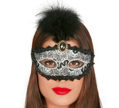 Masque de plumes d'argent