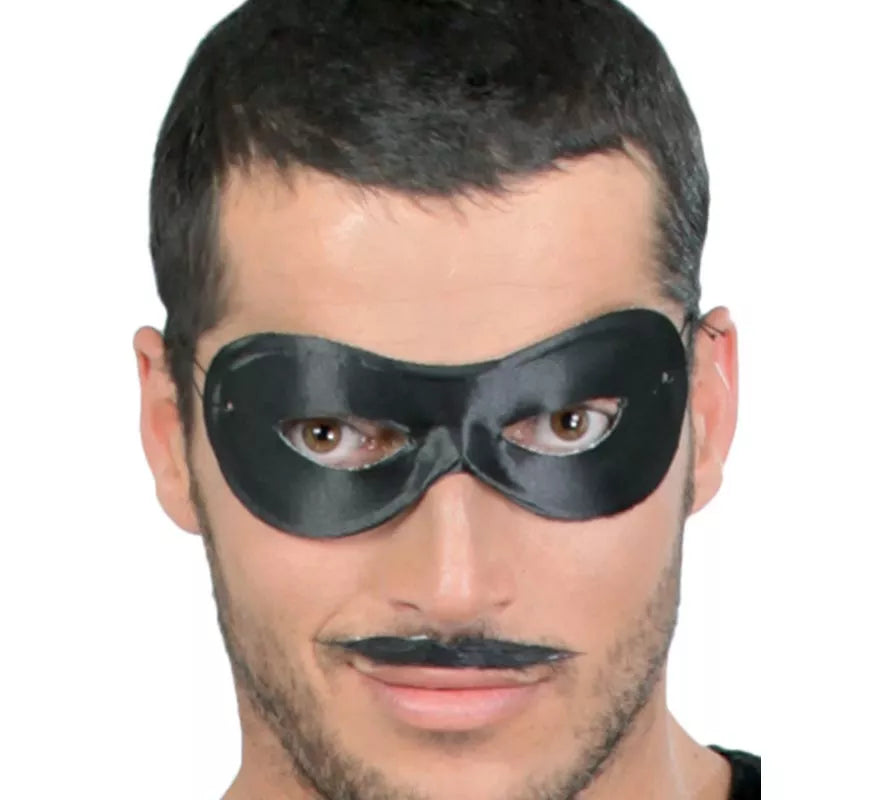 Translation missing: fr.Antifaz de Pierrot o el Zorro negro