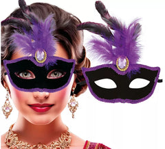 Masque vénitien noir orné de plumes lilas