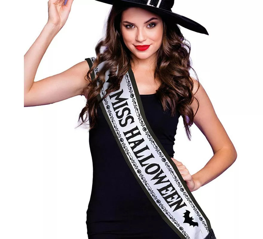 Translation missing: fr.Banda Miss Halloween