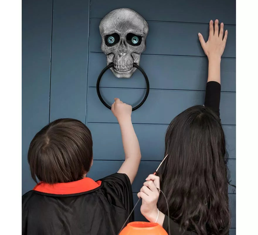 Translation missing: fr.Calavera para Puerta con Ojos Animados y Voz Espeluznante