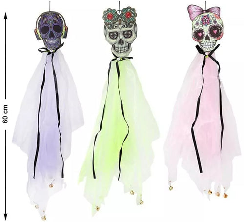 Calaveras colgantes de 60 cm en 3 modelos surtidos