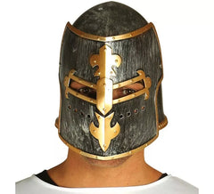 Casque de chevalier médiéval