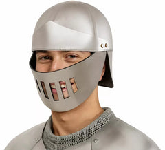 Casque de guerrier médiéval en argent