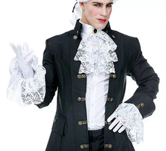 Jabot avec bracelets en pierres précieuses et dentelle