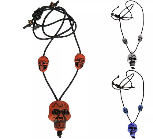 Collar con calaveras en colores surtidos