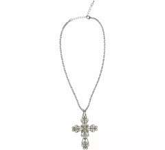 Collier avec pendentif croix en strass