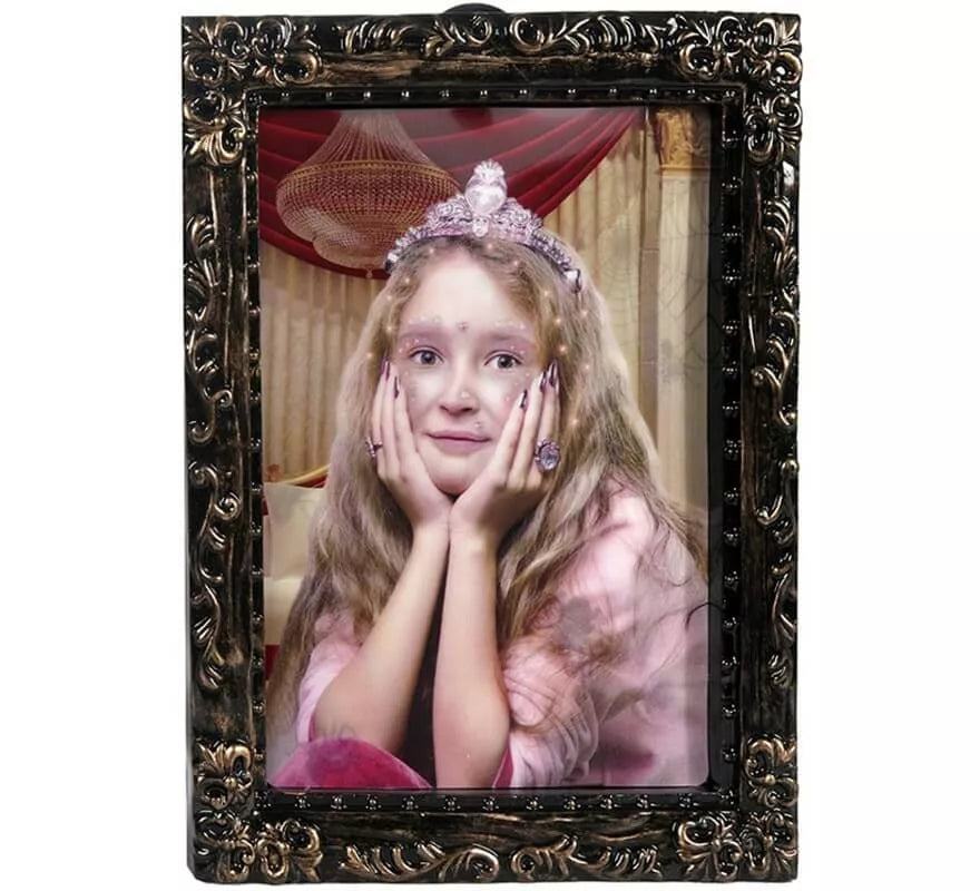 Translation missing: fr.Cuadro de Princesa Zombi 27 x 35 cm