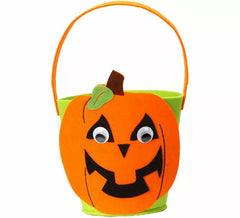 Seau de citrouilles pour des bonbons ou un sort