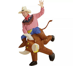 Déguisement cow-boy gonflable taureau furieux adulte