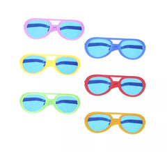 Verres géants bleus couleurs assorties