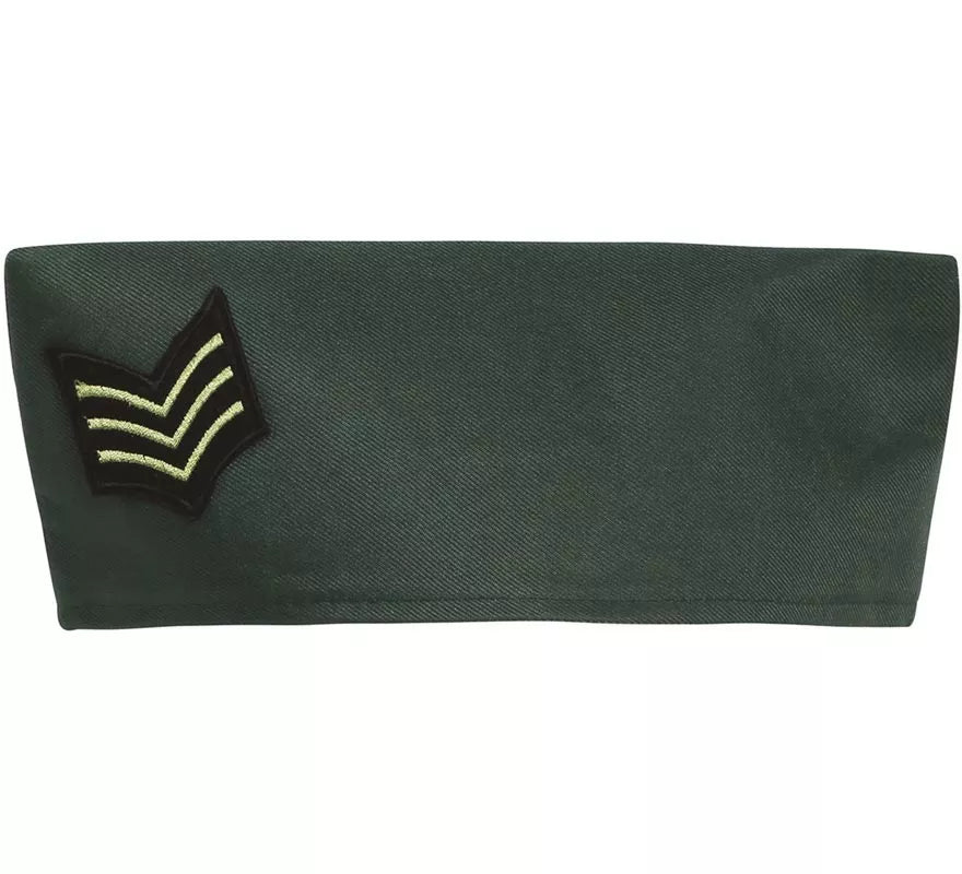 Translation missing: fr.Gorro Militar de color verde con insignia