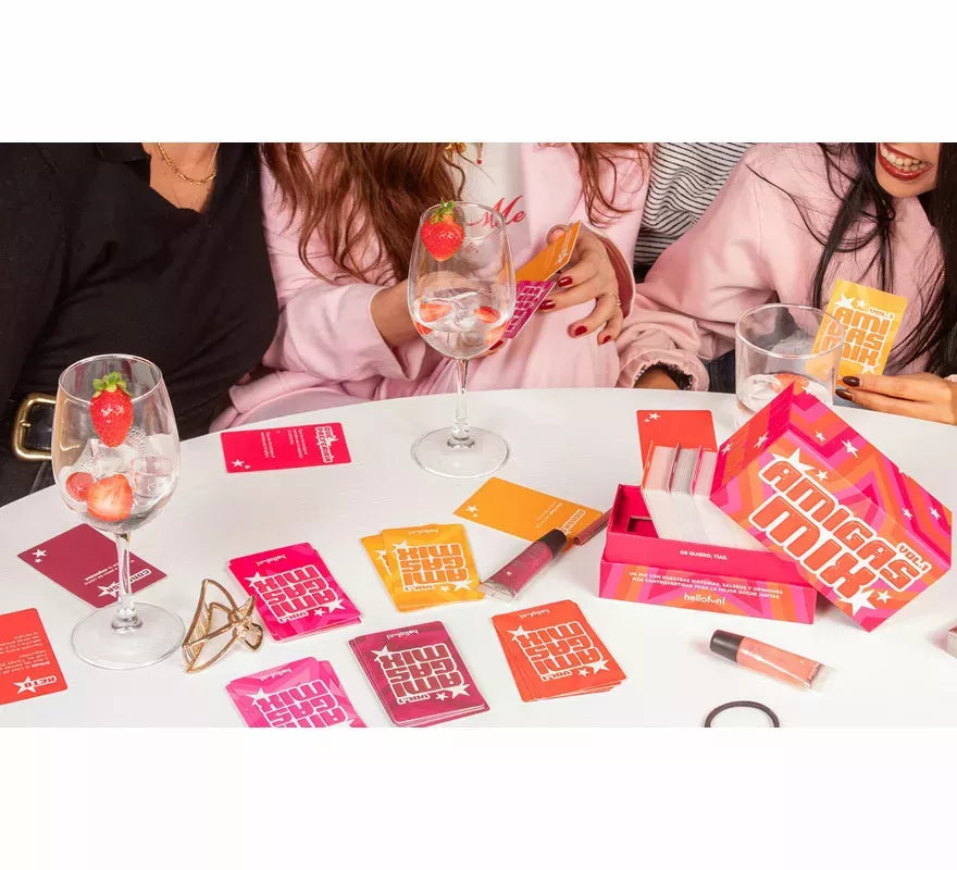 Juego de Mesa Amigas Mix