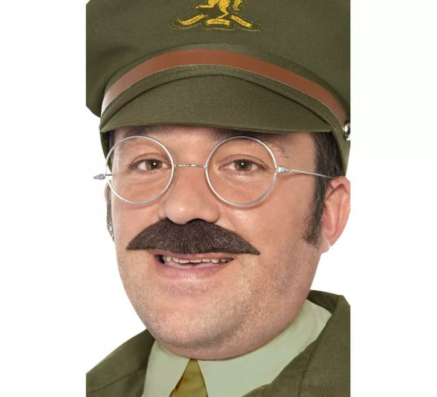 Translation missing: fr.Kit de Capitán de la 2ª Guerra Mundial: Gafas y Bigote