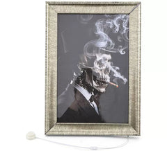 Cadre Squelette Fumeur 35x25 cm