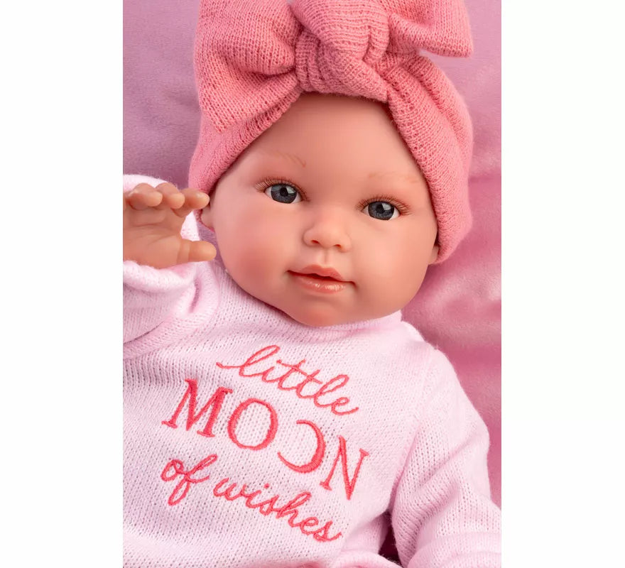 Muñeca Olivia Llorona de 38 cm con Cojín, Biberón y Chupete