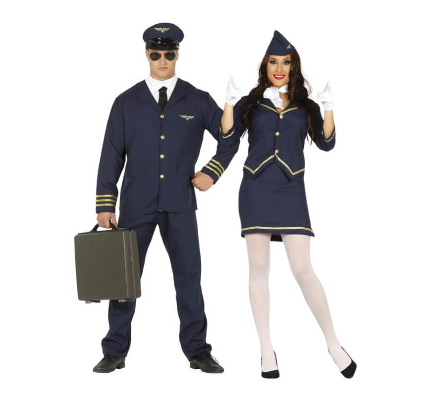 Couple de pilote et hôtesse