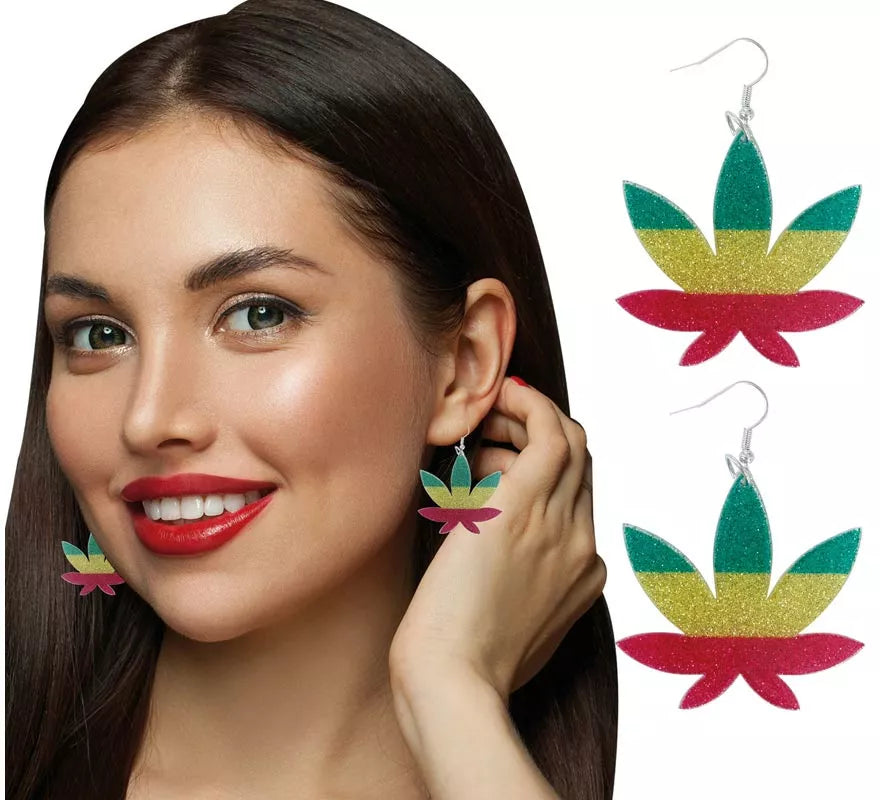 Translation missing: fr.Pendientes de Hoja Marihuana