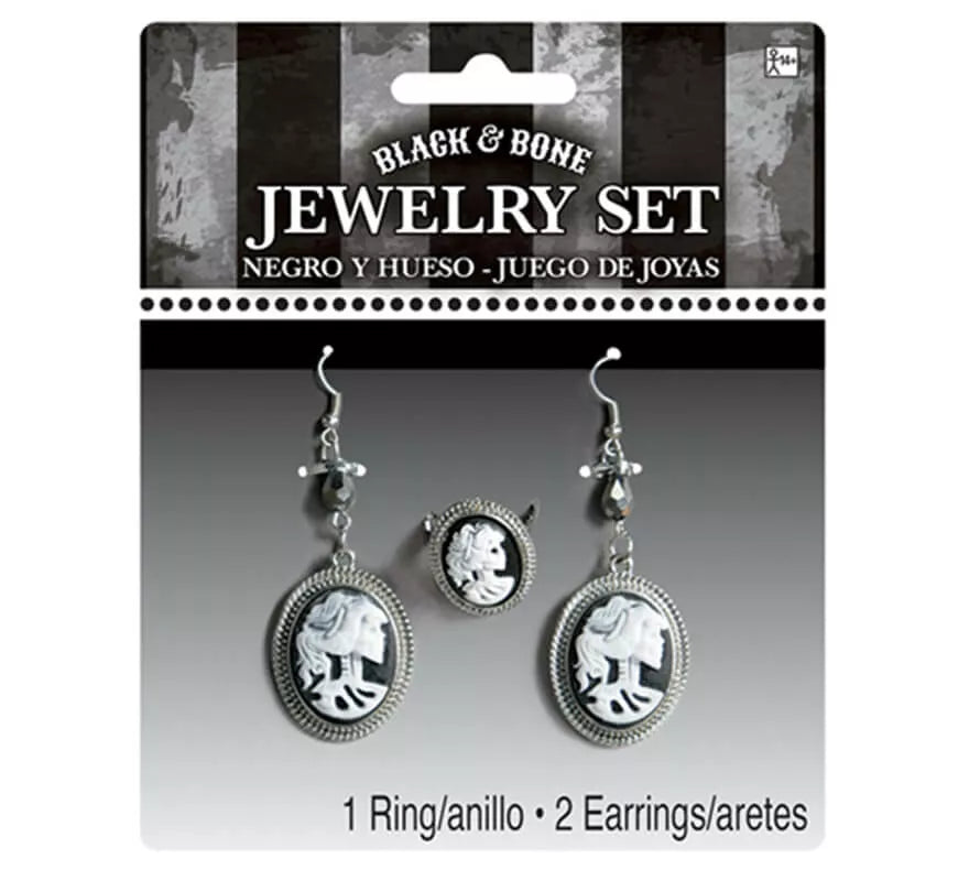 Translation missing: fr.Pendientes y anillo gótico calavera