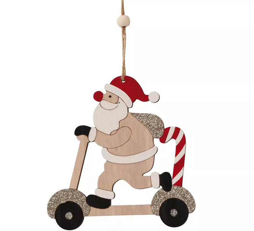 Translation missing: fr.Santa en Patinete de Madera Colgante de 12,5 cms