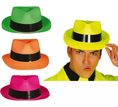 Chapeau Gangster en plastique couleurs variés