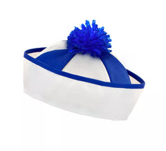 Chapeau de marin à rayures et pompon bleu